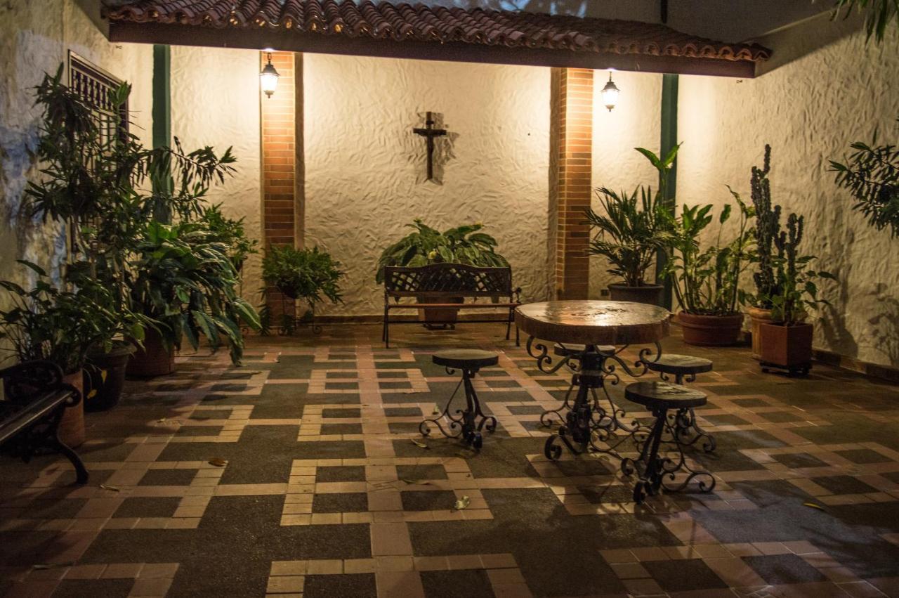 Hotel El Virrey Boutique Honda Exterior photo